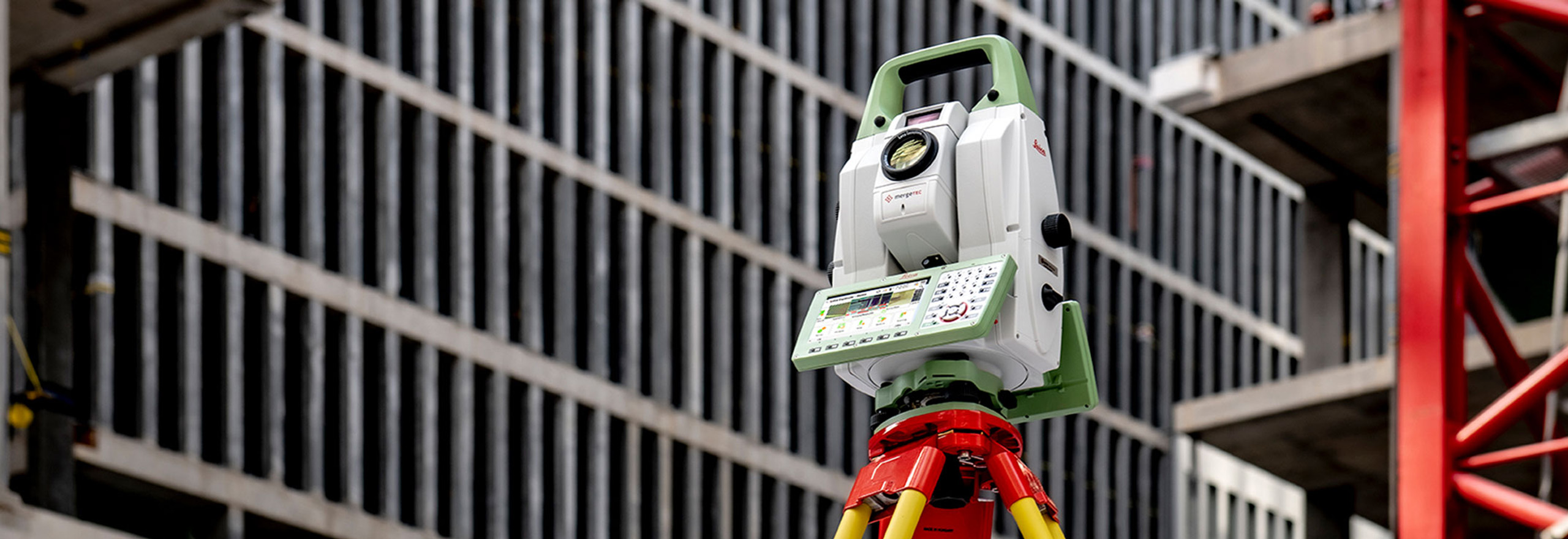 The new Leica Nova MS60 multiStation helps you perform all surveying tasks, including 3D laser scanning, under any environmental condition.